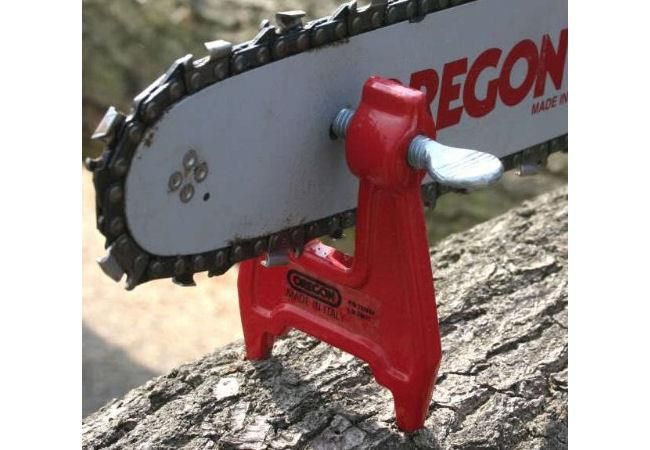 Oregon Portable Vice for Holding Chainsaw