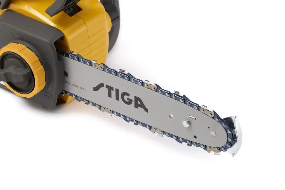 Stiga CS 100e Cordless Chainsaw Kit 25cm 20v / 4Ah Stiga CS 100e Cordless Chainsaw Kit 25cm 20v / 4Ah
