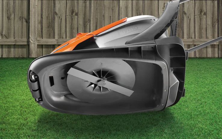 Flymo Easi Glide Plus 330v Electric Hover Collect Lawnmower 33cm / 1700w Flymo Easi Glide Plus 330v Electric Hover Collect Lawnmower 33cm / 1700w