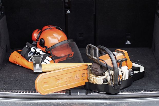 Universal Transportation Drip Tray for Chainsaw (Large) Universal Transportation Drip Tray for Chainsaw (Large)