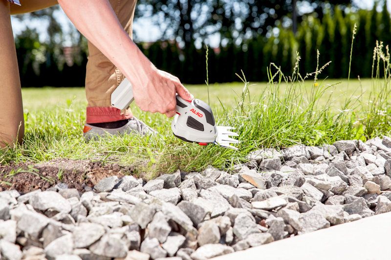 AL-KO Cordless Multi-Cutter with 2.0Ah Battery - 160mm / 80mm AL-KO Cordless Multi-Cutter with 2.0Ah Battery - 160mm / 80mm