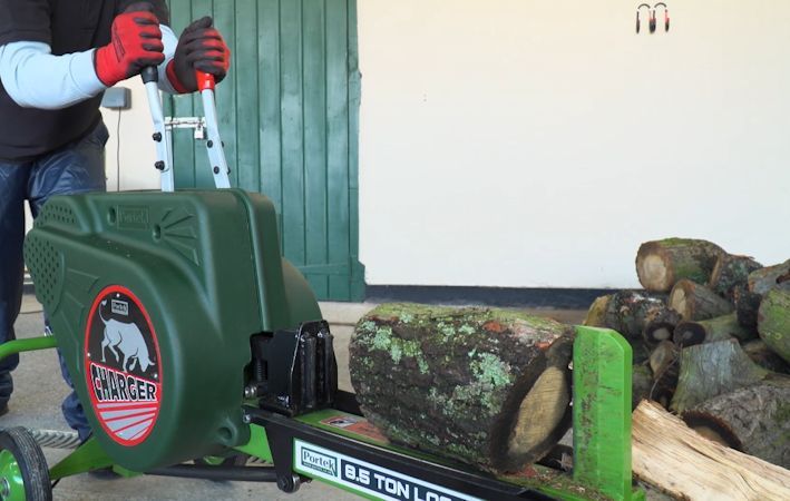 Portek Quiksplit Charger Electric Log Splitter 8.5-Ton Kinetic Portek Quiksplit Charger Electric Log Splitter 8.5-Ton Kinetic