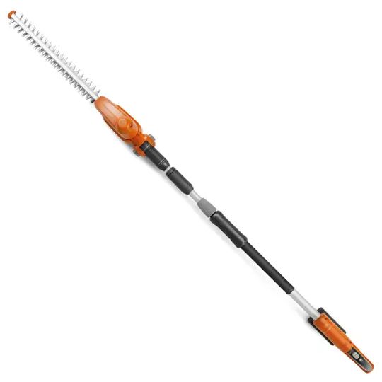 TO CLEAR Flymo SabreCut XT Cordless Long Reach Hedge Trimmer KIT 20v / 42cm TO CLEAR Flymo SabreCut XT Cordless Long Reach Hedge Trimmer KIT 20v / 42cm