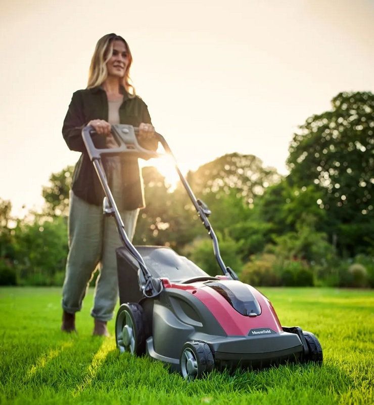 Mountfield Princess 38Li Cordless Lawnmower Kit 38cm inc Battery and Charger (2 x 2Ah) Mountfield Princess 38Li Cordless Lawnmower Kit 38cm inc Battery and Charger (2 x 2Ah)
