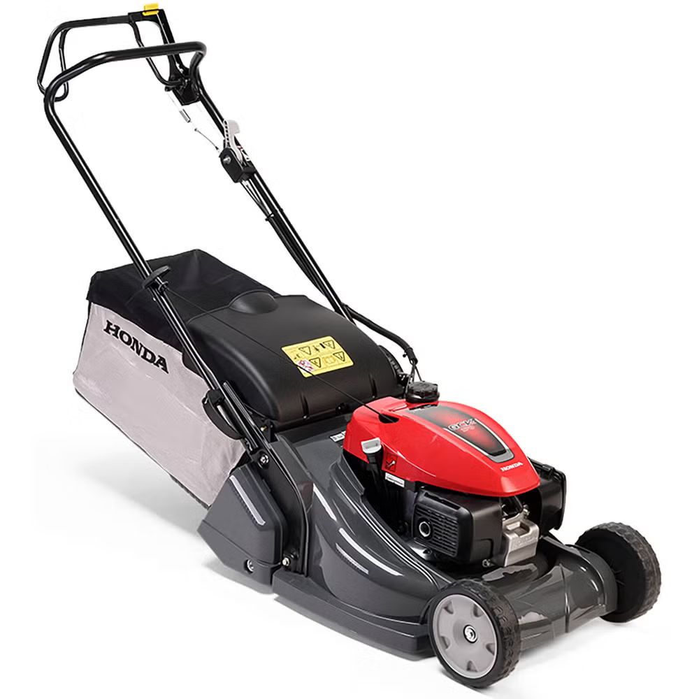 Honda HRX476QY Self-propelled Petrol Lawnmower with Rear Roller 47cm Honda HRX476QY Self-propelled Petrol Lawnmower with Rear Roller 47cm