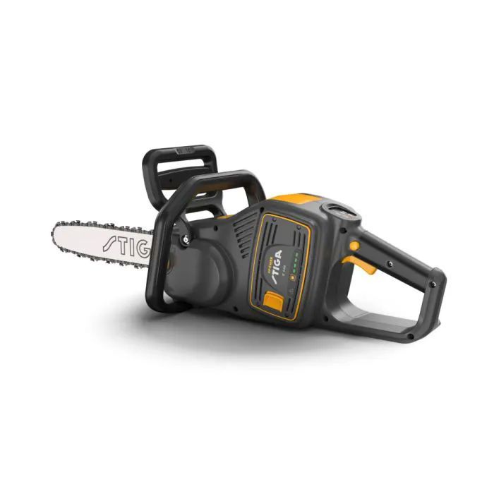 Stiga CS 700e Premium Cordless Chainsaw Kit 48v / 35cm / 4.0Ah Battery Stiga CS 700e Premium Cordless Chainsaw Kit 48v / 35cm / 4.0Ah Battery