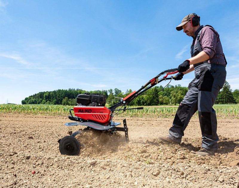 AL-KO Premium MH 1150 Petrol Cultivator 115cm / 212cc AL-KO Premium MH 1150 Petrol Cultivator 115cm / 212cc