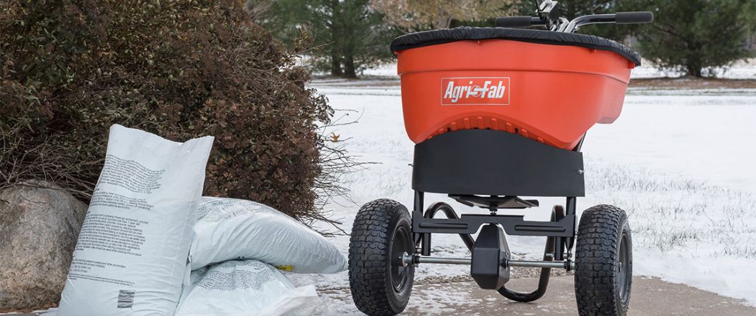 Agri-Fab 130lb Push Pro Salt Spreader Agri-Fab 130lb Push Pro Salt Spreader