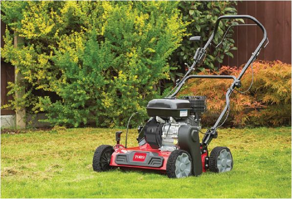 Toro 54610 Petrol Scarifier 40cm / 163cc Briggs & Stratton Toro 54610 Petrol Scarifier 40cm / 163cc Briggs & Stratton