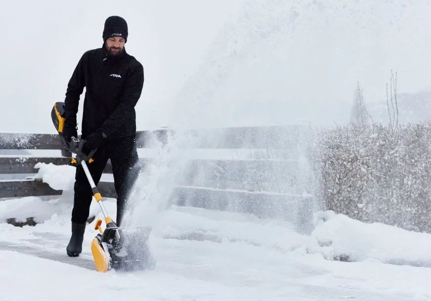 Stiga ST 300e Cordless Snow Shovel 30cm (Bare Tool) Stiga ST 300e Cordless Snow Shovel 30cm (Bare Tool)