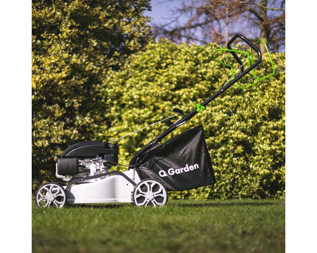Q-Garden QG40-145SP Petrol Lawnmower Self-Propelled Poly 145cc / 40cm Q-Garden QG40-145SP Petrol Lawnmower Self-Propelled Poly 145cc / 40cm
