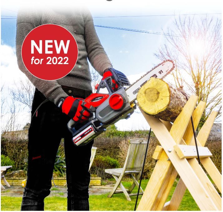 Cobra CS1024V Cordless Chainsaw Kit 24v / 2.0Ah / 25cm Cobra CS1024V Cordless Chainsaw Kit 24v / 2.0Ah / 25cm