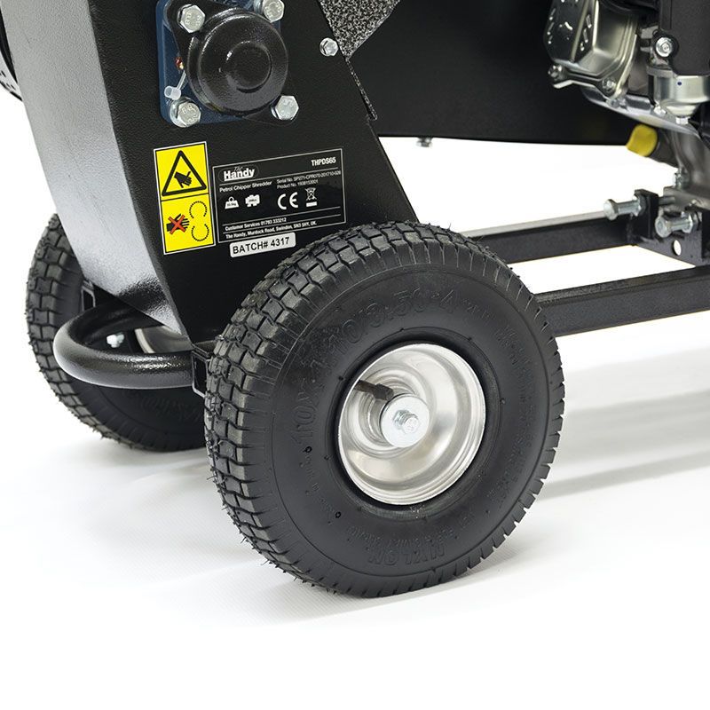 Handy PDS65 Petrol Garden Branch Chipper Shredder 208cc / 60mm Handy PDS65 Petrol Garden Branch Chipper Shredder 208cc / 60mm