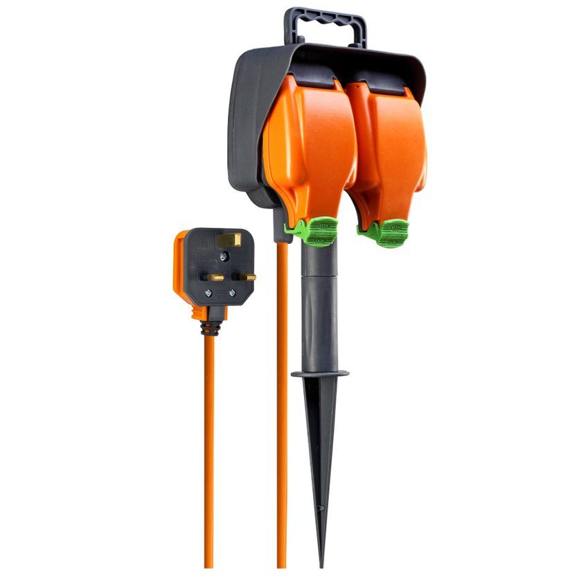 Power Spike 2 x Weatherproof Sockets with 15m Cable 13A IP54 Power Spike 2 x Weatherproof Sockets with 15m Cable 13A IP54
