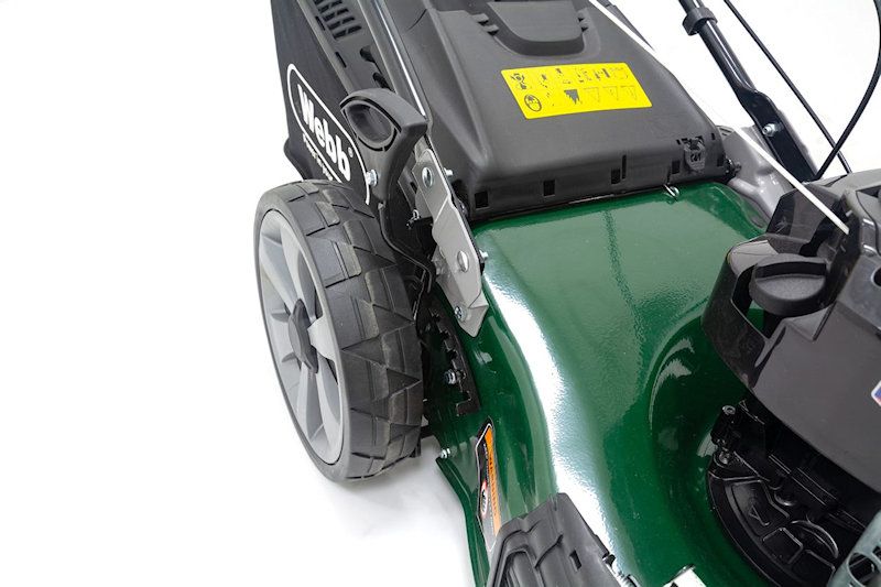 Webb R21HW4 Self Propelled High Wheel Petrol Lawn Mower 53cm / 4-in-1 Webb R21HW4 Self Propelled High Wheel Petrol Lawn Mower 53cm / 4-in-1