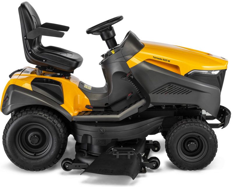 Stiga Tornado 9121 W Ride-On Tractor Mower 121cm / Auto / 688cc (Honda) Stiga Tornado 9121 W Ride-On Tractor Mower 121cm / Auto / 688cc (Honda)