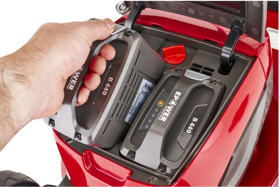 Mountfield Empress 46 Li Cordless Rear Roller Mower 46cm KIT 48v / 2 x 4Ah Mountfield Empress 46 Li Cordless Rear Roller Mower 46cm KIT 48v / 2 x 4Ah