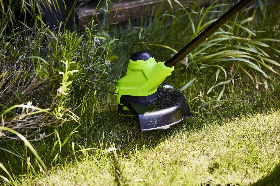 Greenworks 24V 25cm Cordless Grass Trimmer (Tool Only) Greenworks 24V 25cm Cordless Grass Trimmer (Tool Only)