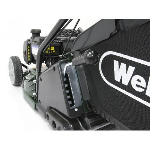 Webb Supreme Petrol Roller Lawnmower 43cm / Self Propelled RR17SP Webb Supreme Petrol Roller Lawnmower 43cm / Self Propelled RR17SP