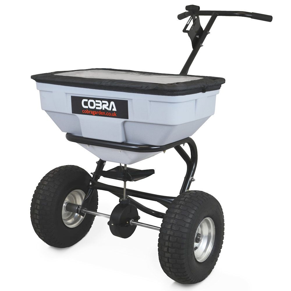 Cobra HS60 Steel Broadcast Spreader c/w Screen & Rain Cover 56kg / 60l Cobra HS60 Steel Broadcast Spreader c/w Screen & Rain Cover 56kg / 60l