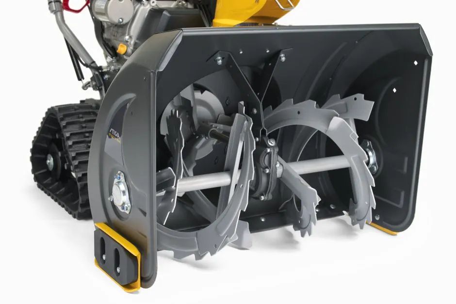 Stiga ST 6272 P TRAC Two-Stage Tracked Snow Thrower 72cm Stiga ST 6272 P TRAC Two-Stage Tracked Snow Thrower 72cm