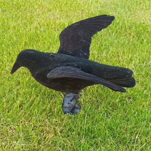 Portek Hanging Crow Bird Scarer Portek Hanging Crow Bird Scarer