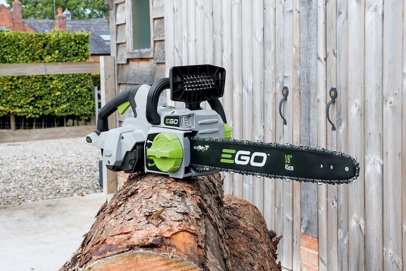 EGO CS1800E Cordless Chainsaw 45cm / 56v with Auto Chain Tensioning (Bare Tool) EGO CS1800E Cordless Chainsaw 45cm / 56v with Auto Chain Tensioning (Bare Tool)