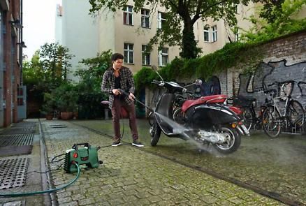 Bosch Easy Aquatak 110 Electric Pressure Washer 1300w 0 600 8A7 F70 Bosch Easy Aquatak 110 Electric Pressure Washer 1300w 0 600 8A7 F70