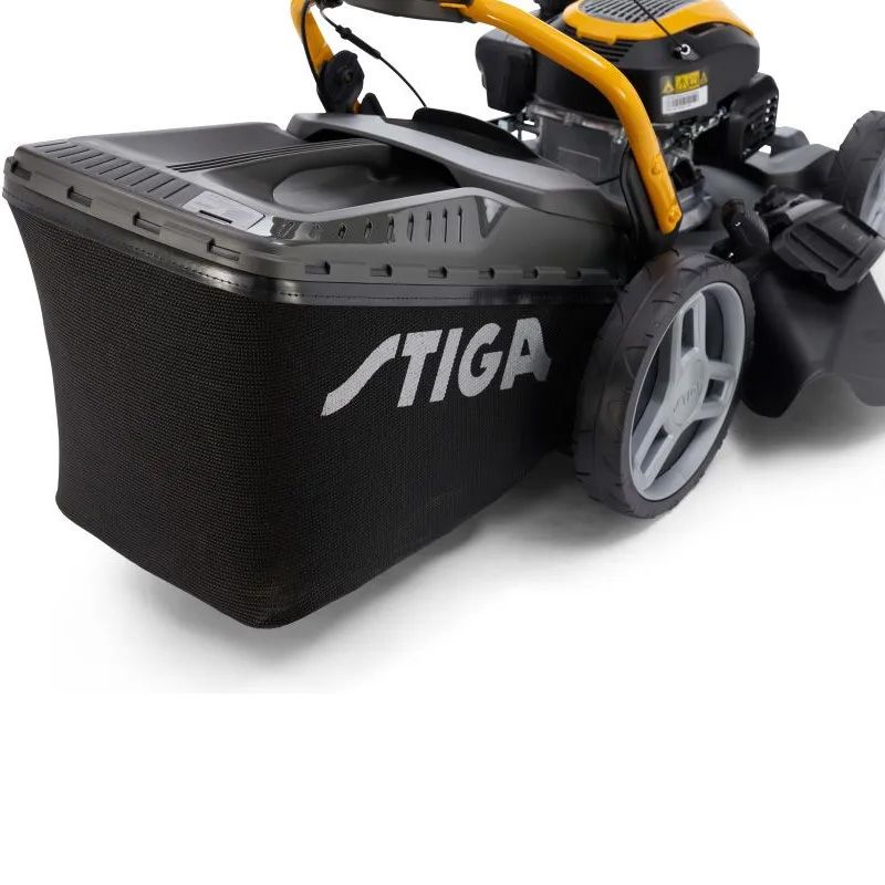 EX DISPLAY Stiga Combi 748 S SelfPropelled Petrol Lawnmower 46cm / Mulch 4in1 EX DISPLAY Stiga Combi 748 S SelfPropelled Petrol Lawnmower 46cm / Mulch 4in1