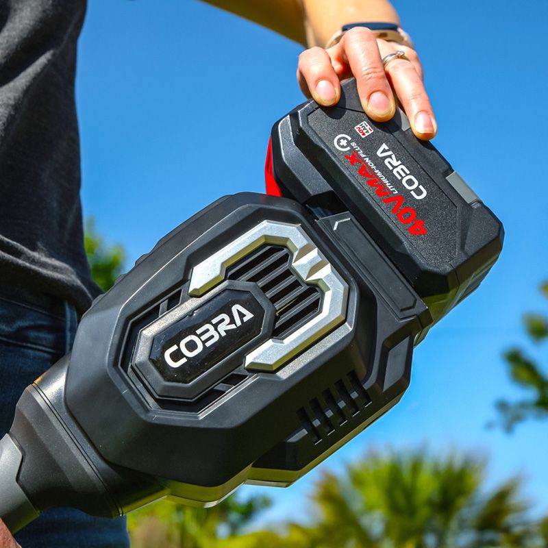 Cobra MT40VX Cordless Multi-Tool KIT / 40v  / Hedge Trimmer / Pruner