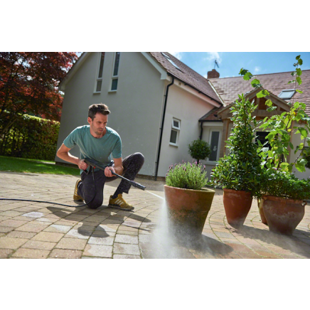 Bosch Universal Aquatak 125 Electric Pressure Washer 1500w / 125 Bar