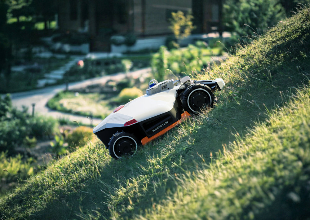 Mammotion Luba 3 Awd (Tri-Fusion) Robotic Lawnmower